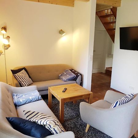 Ferienhaus An Der Nordsee - Familienfreundlich, Gut Ausgestattet & Viel Platz Butjadingen Ngoại thất bức ảnh