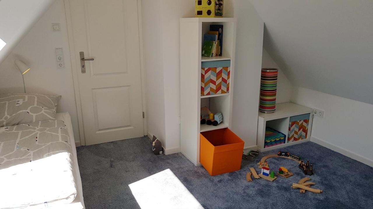 Ferienhaus An Der Nordsee - Familienfreundlich, Gut Ausgestattet & Viel Platz Butjadingen Ngoại thất bức ảnh